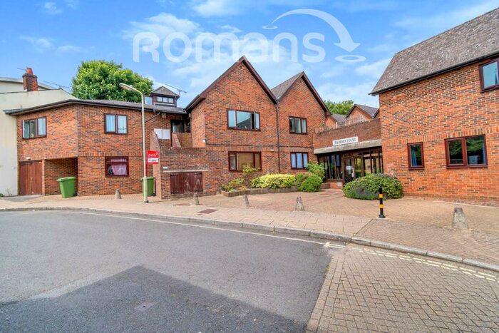 Studio To Rent In Central Winchester, Hampshire, SO23