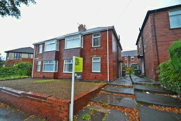 2 Bedroom Flat To Rent In Billy Mill Avenue, North Shields, NE29