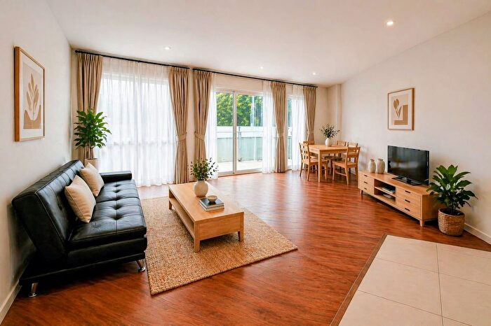1 Bedroom Flat For Sale In Queenstown Road, London, SW11