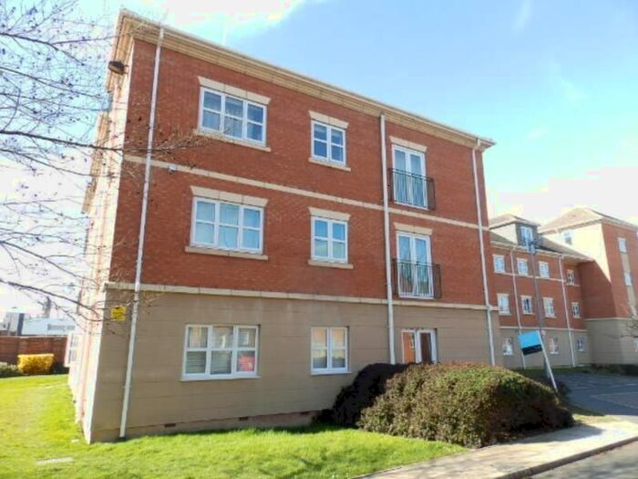 2 Bedroom Flat To Rent In Delamere Gardens, Wakefield WF1