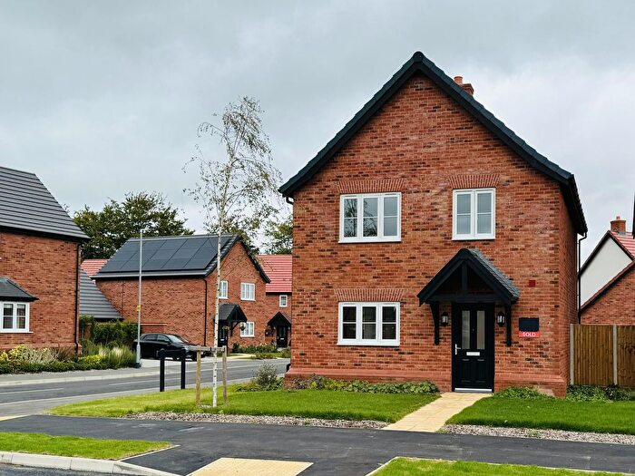 3 Bedroom Property To Rent In Nelson Avenue, Shotley, IP9