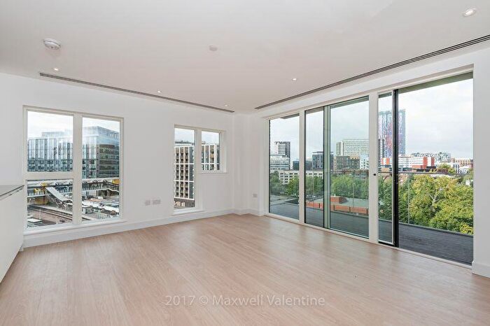 2 Bedroom Flat To Rent In Cherry Orchard Road, Croydon, CR0