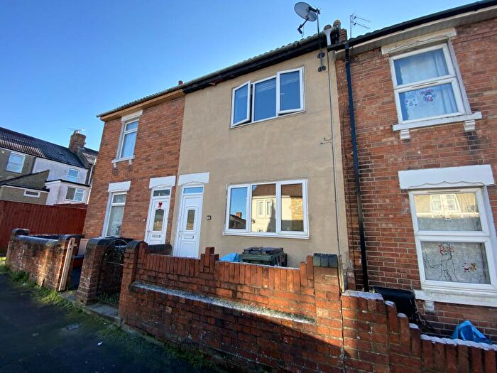 3 Bedroom Terraced House To Rent In Town Centre, SN1