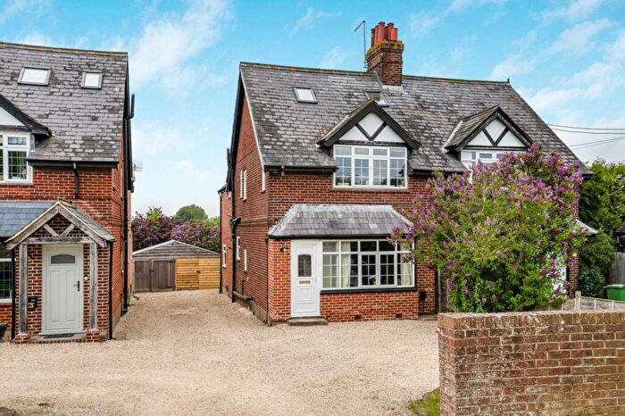3 Bedroom Semi-Detached House For Sale In Watlington Road, Lewknor, OX49
