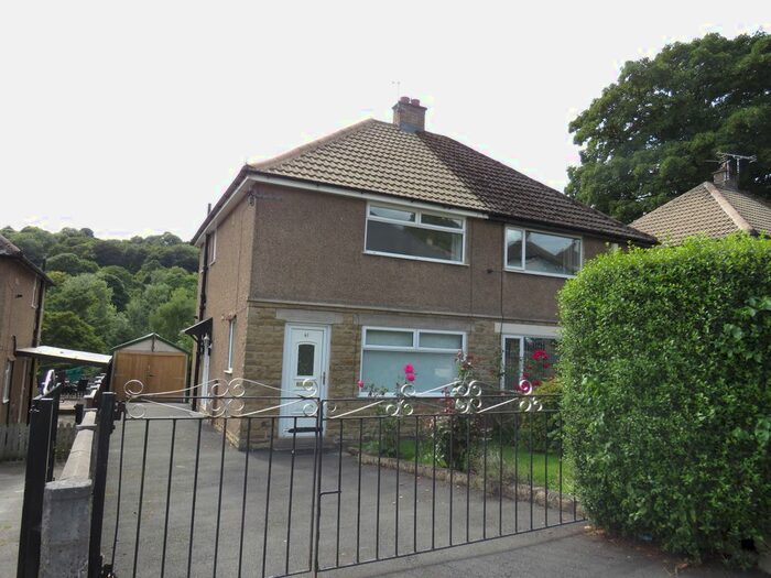 2 Bedroom Semi-Detached House To Rent In Meadow Lane, Wheatley, Halifax, HX3