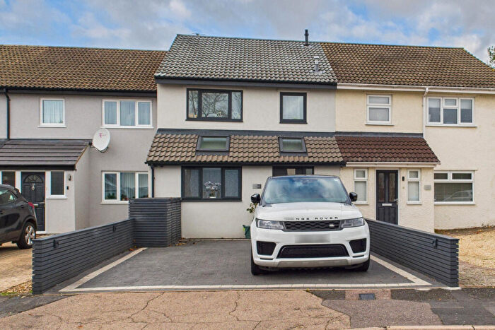 3 Bedroom Terraced House For Sale In Stronsay Close, Hemel Hempstead, HP3