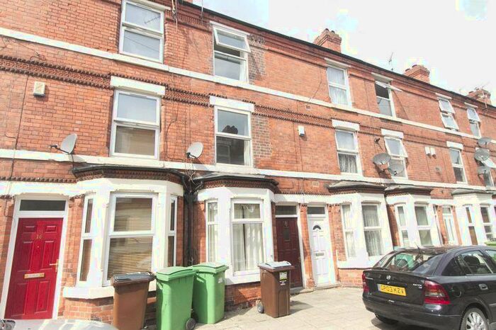 3 Bedroom Terraced House To Rent In Chippendale Street, Nottingham, NG7