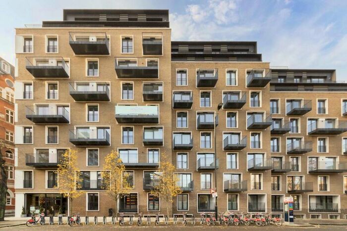 1 Bedroom Flat To Rent In Golden Lane, Barbican, EC1Y