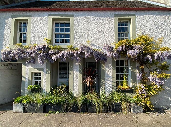 2 Bedroom Terraced House To Rent In Great Michael Close, Edinburgh, EH6