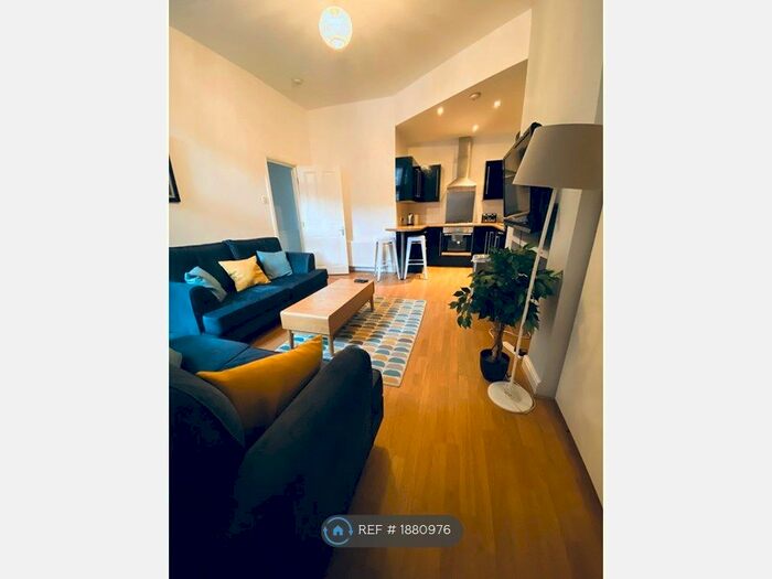 3 Bedroom Maisonette To Rent In Forsyth Road, Newcastle Upon Tyne, NE2