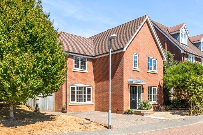 4 Bedroom Detached House For Sale In The Alders, Billingshurst, RH14