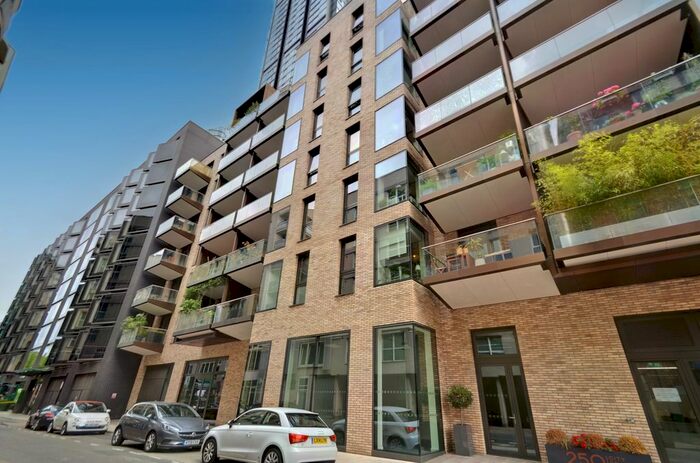 1 Bedroom Flat To Rent In Macclesfield Road, London, EC1V