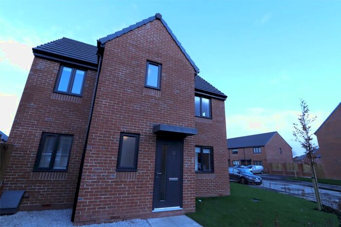 3 Bedroom Detached House To Rent In Britannia Street, Salford, M6