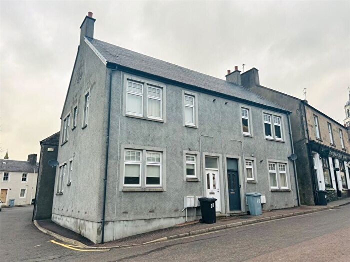 2 Bedroom Flat To Rent In Castlegate, Lanark, ML11