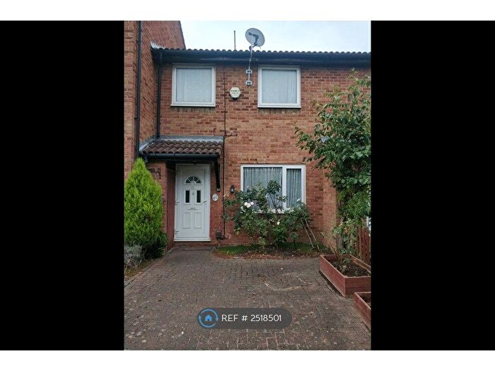 3 Bedroom Terraced House To Rent In Hogarth Crescent, London, SW19