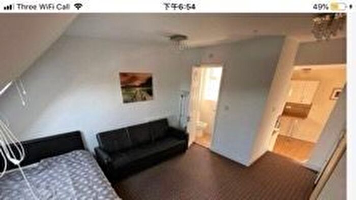 Studio To Rent In Charlemont Road, London, E6