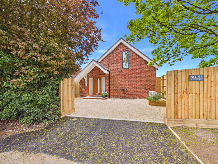 3 Bedroom Detached House For Sale In Elms Cottage, Plomer Green Avenue, Downley, Buckinghamshire, HP13
