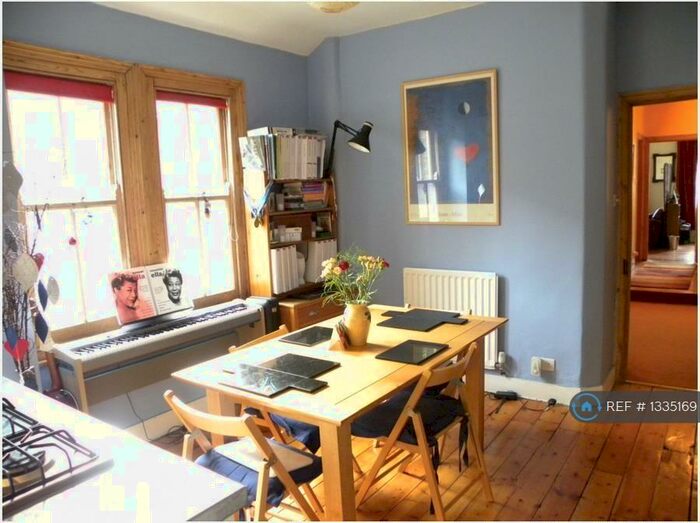 2 Bedroom Maisonette To Rent In Councillor Street, London, SE5