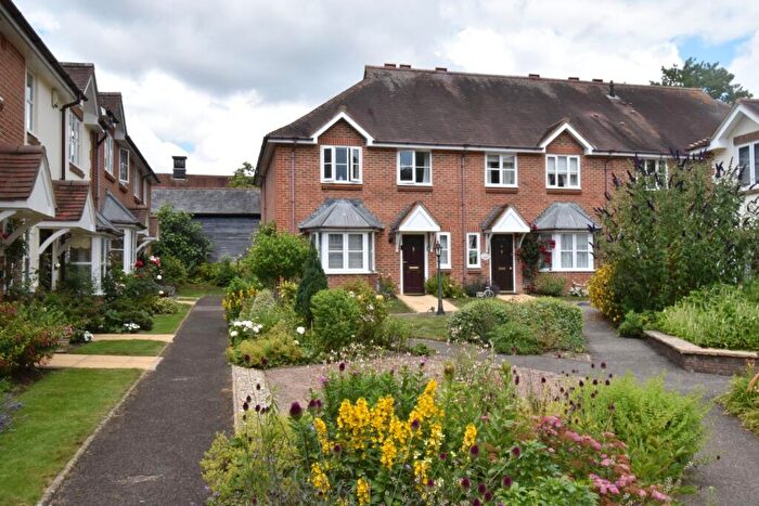 3 Bedroom Retirement Property For Sale In Grovelands, Lenham, Maidstone, ME17