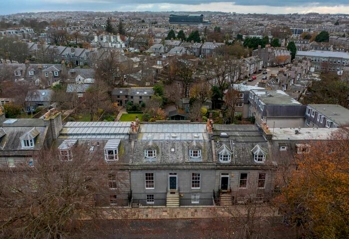 5 Bedroom Terraced House To Rent In Marine Terrace, Ferryhill, Aberdeen, AB11