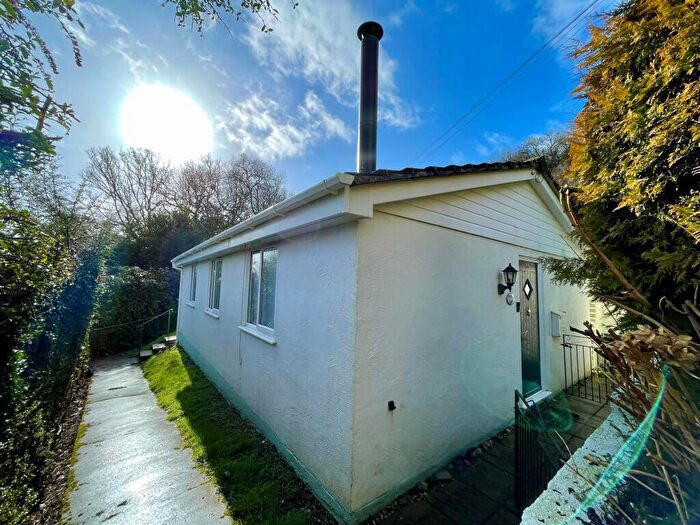2 Bedroom Bungalow For Sale In Fernhill Heights, Charmouth, Bridport, Dorset, DT6