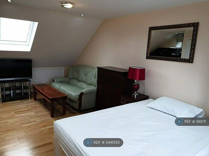 Studio To Rent In Bramcote Avenue, Mitcham, CR4