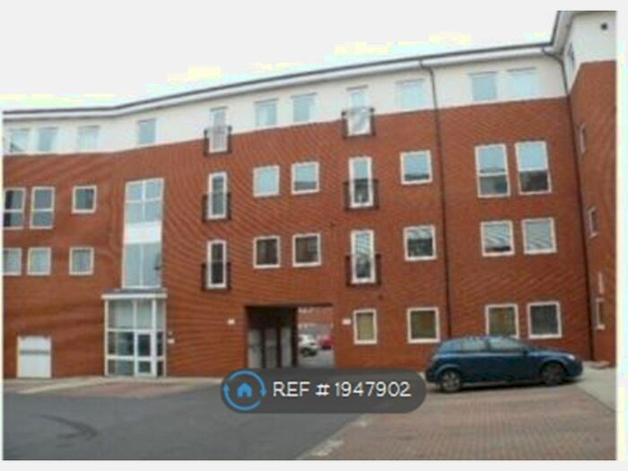 1 Bedroom Flat To Rent In Lundy House, Reading, RG2