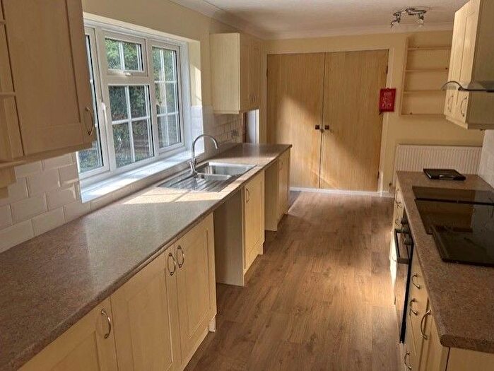2 Bedroom Cottage To Rent In Boynton Cross, Roxwell, Esex, CM1