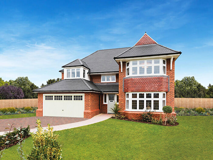 4 Bedroom Detached House For Sale In Newport Road, Woburn Sands, MK17