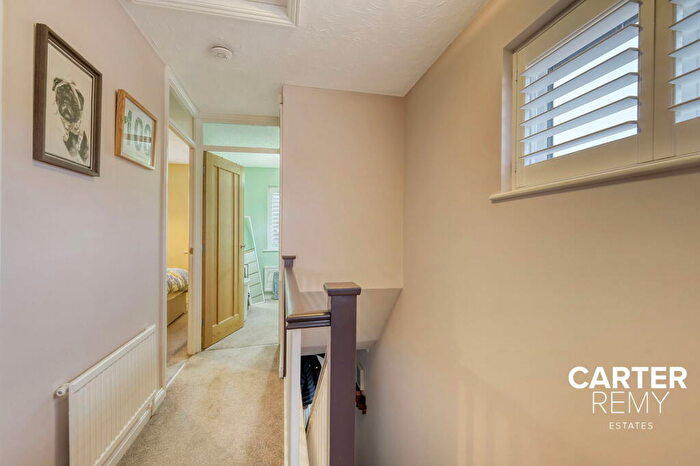 3 Bedroom Semi-Detached House For Sale In Wood Green, Basildon, SS13