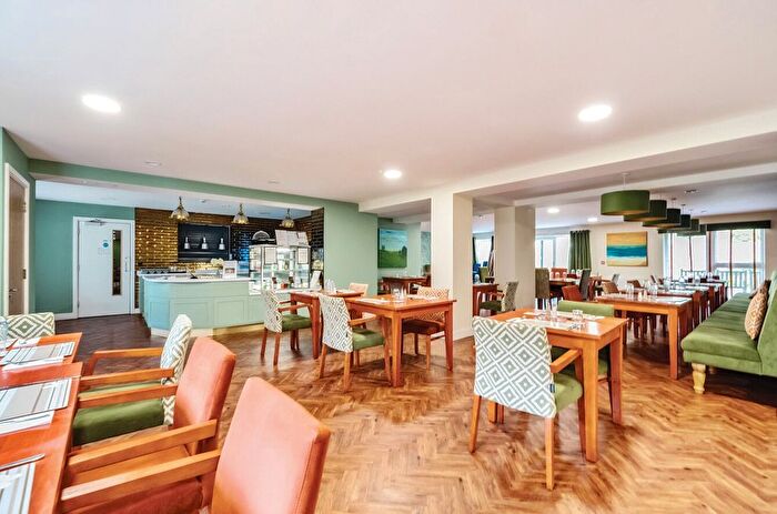 1 Bedroom Flat To Rent In The Dean, Alresford, Hampshire, SO24