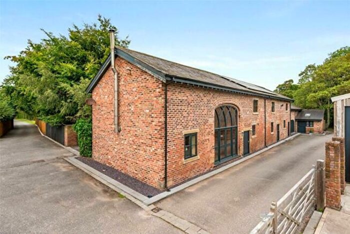 4 Bedroom Barn Conversion To Rent In Vicarage Barn, Scarisbrick, L40
