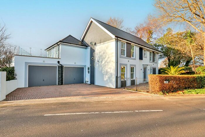 4 Bedroom Detached House For Sale In Sandbanks Road, Whitecliff, Poole, BH14