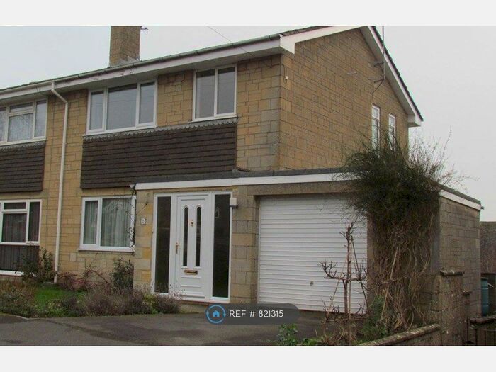 3 Bedroom Semi-Detached House To Rent In Manor Close, Minchinhampton, Stroud, GL6