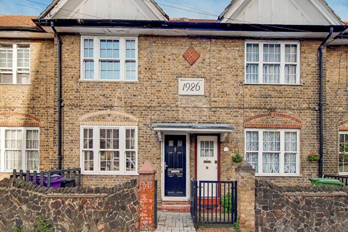 3 Bedroom Terraced House For Sale In Tiller Road, Docklands, London, E14