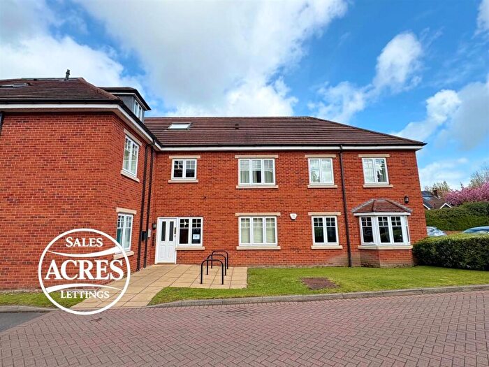1 Bedroom House For Sale In Birmingham Road, Sutton Coldfield, B72