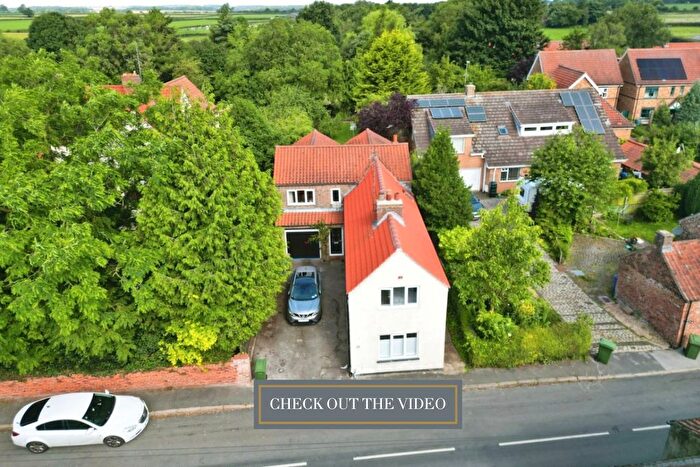 4 Bedroom Detached House For Sale In Highgate, Cherry Burton, Beverley, East Riding Of Yorkshire, HU17