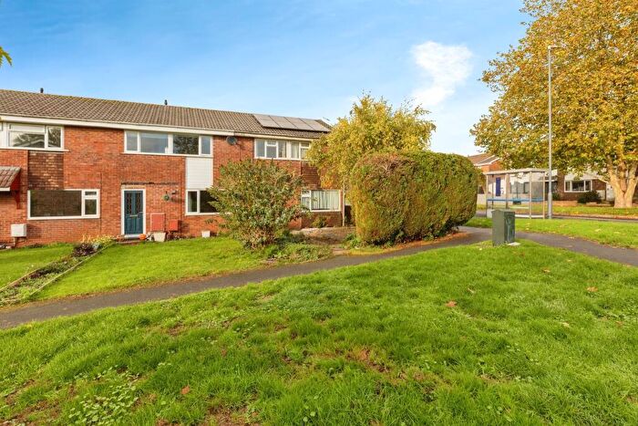 4 Bedroom End Of Terrace House For Sale In Blaisdon, Yate, Bristol, BS37
