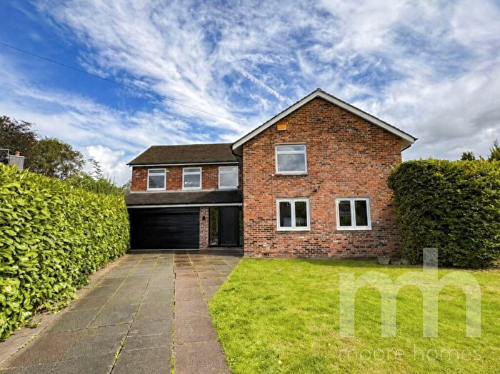 5 Bedroom Detached House To Rent In Redbrook Way, Adlington, SK10