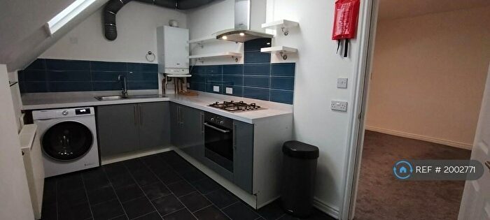 1 Bedroom Penthouse To Rent In Clarendon Road, Wallasey, CH44