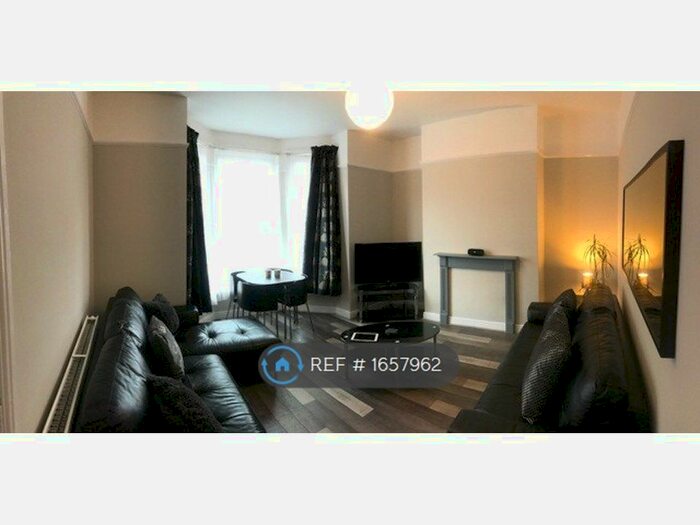 6 Bedroom Terraced House To Rent In Ramilies Road, Liverpool, L18
