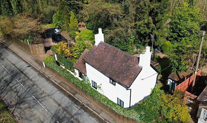 3 Bedroom Cottage For Sale In Ladywood, Telford, TF8