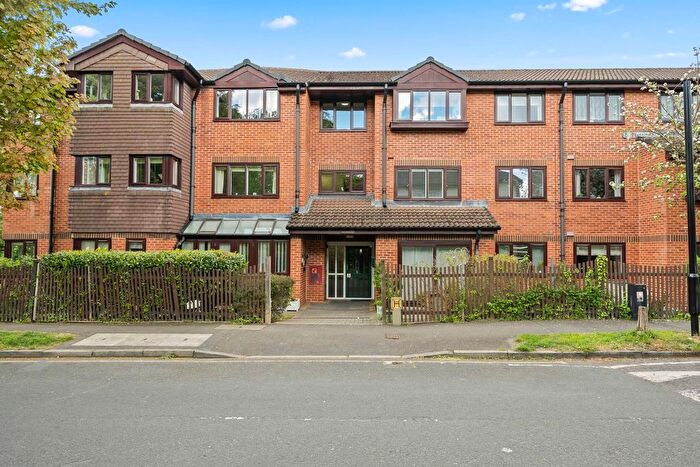 1 Bedroom Property For Sale In Wordsworth Drive, Sutton, SM3