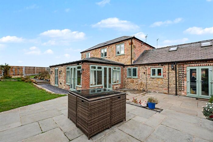 4 Bedroom Barn Conversion For Sale In Rectory Farm Mews, Weston-On-Trent, DE72