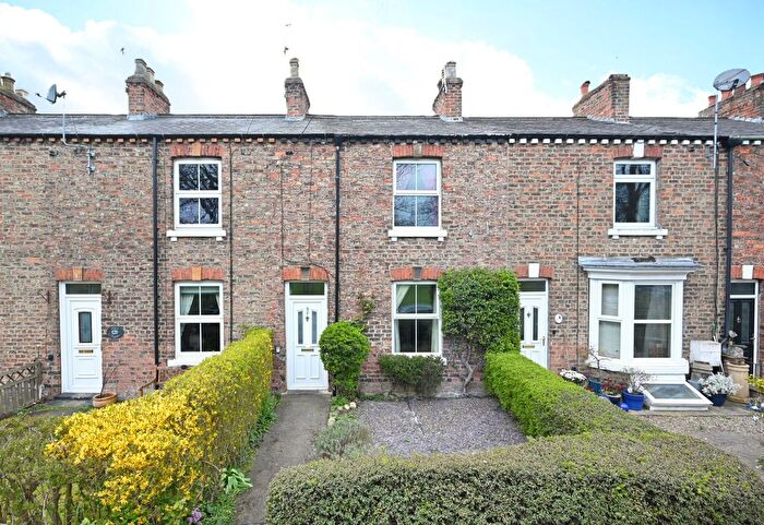 2 Bedroom Terraced House For Sale In Magdalens Road, Ripon, HG4