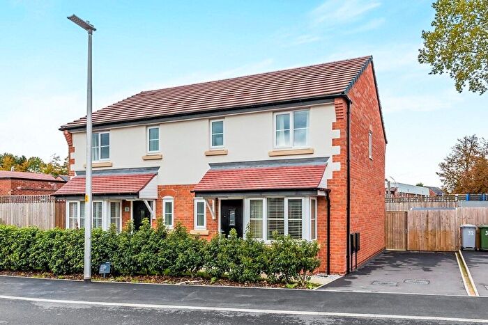 3 Bedroom Semi-Detached House For Sale In Severn Way, Holmes Chapel, Crewe, Cheshire, CW4