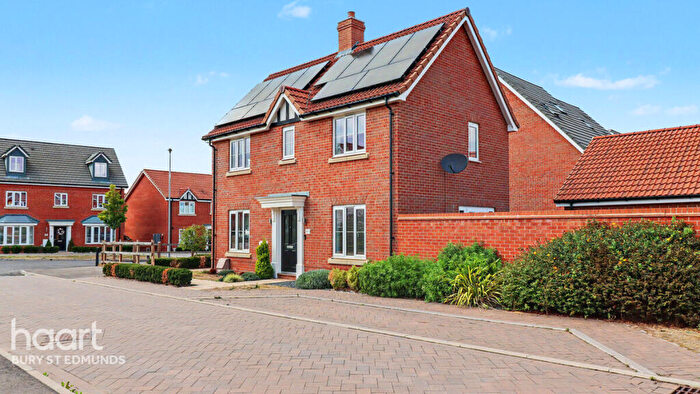 3 Bedroom Detached House For Sale In Willis Street, Bury St Edmunds, IP32