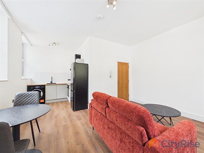 1 Bedroom Flat To Rent In Brunswick Court, Brunswick Street, Morley, LS27