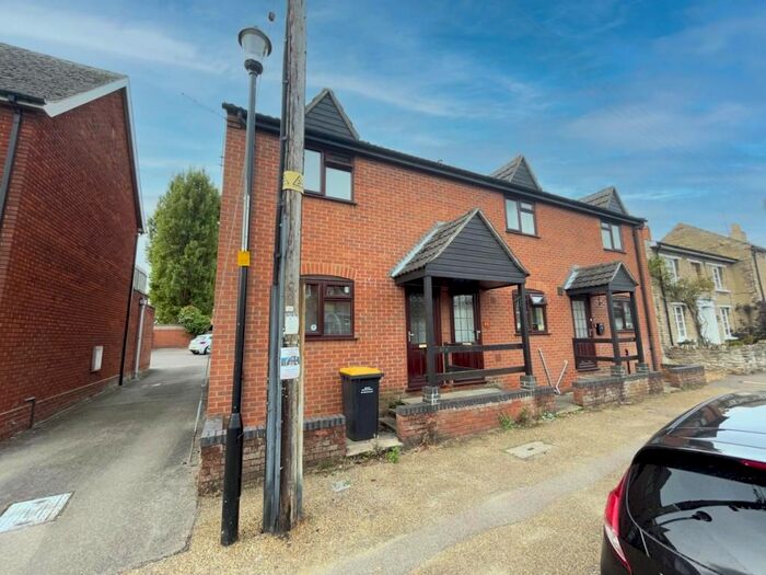 2 Bedroom Semi-Detached House To Rent In High Street, Harrold, Bedford, MK43