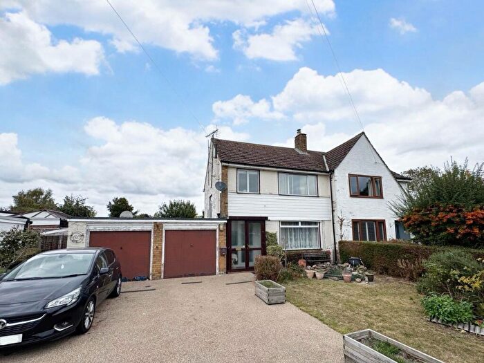 3 Bedroom Semi-Detached House For Sale In Ashwell Road, Steeple Morden, Royston, SG8